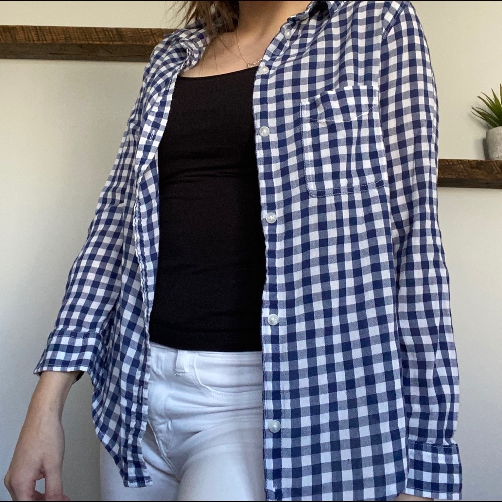 American Eagle blue & white flannel!!💙